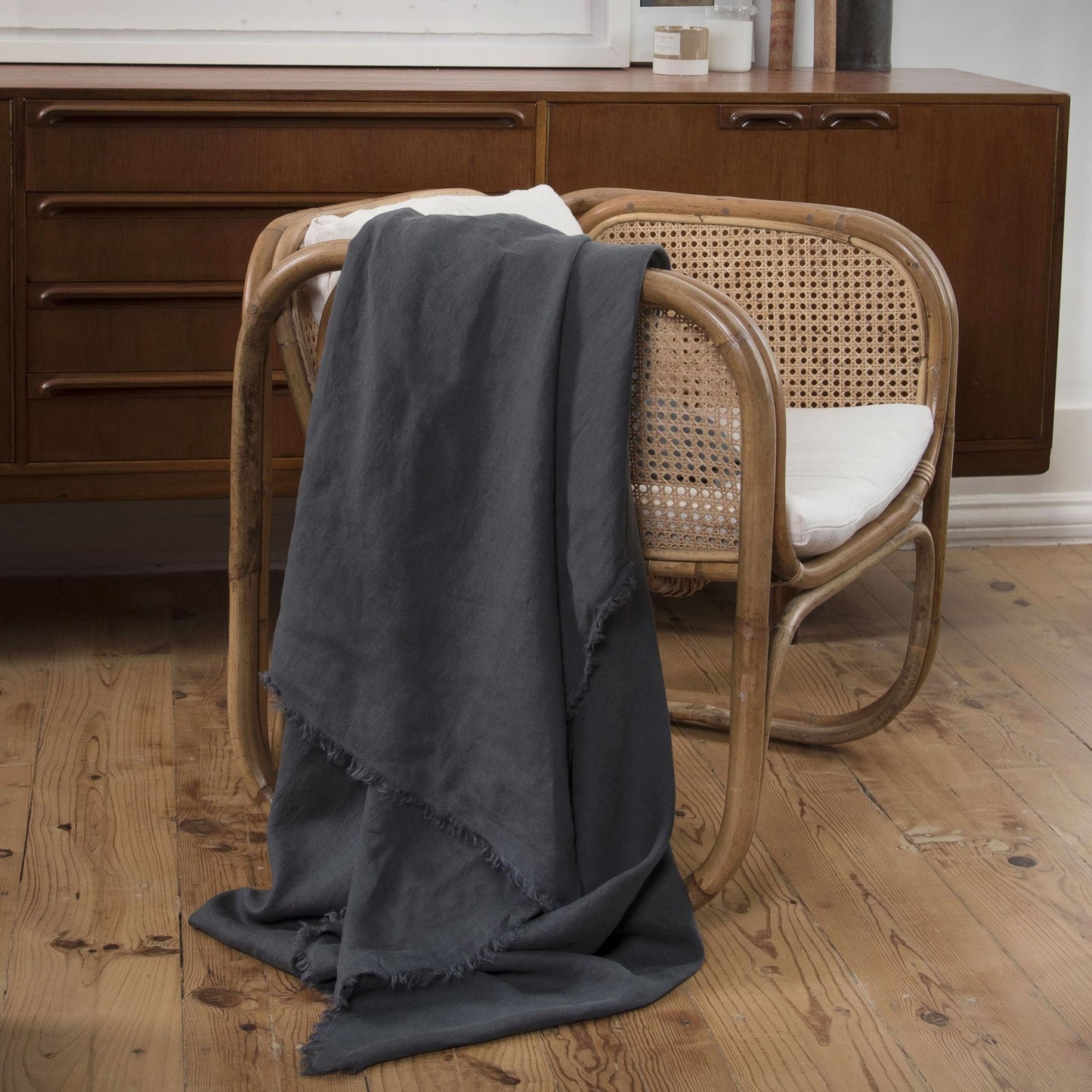 HORTENSE washed linen bedspread 180x260