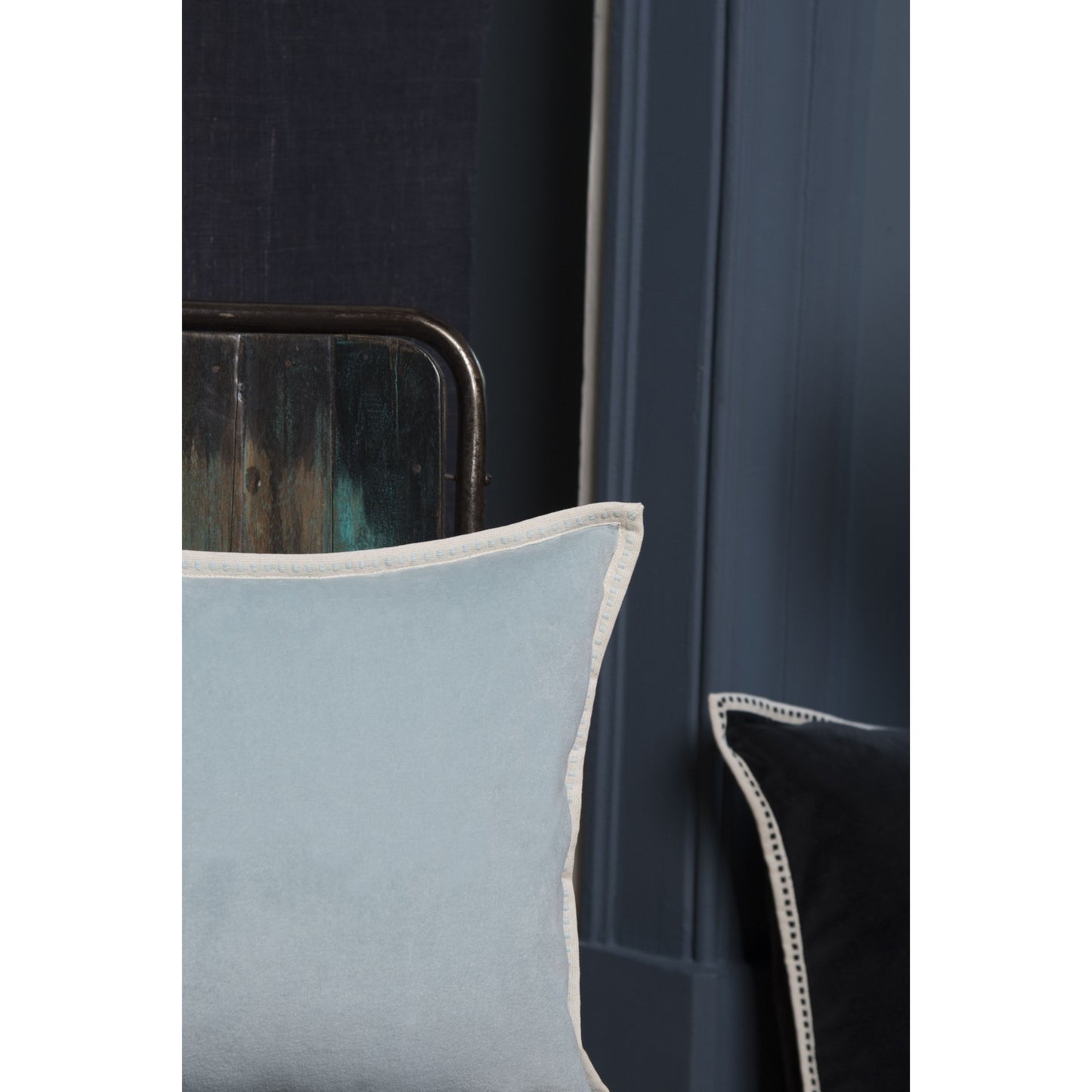 ERIN cotton velvet cushion 60x40