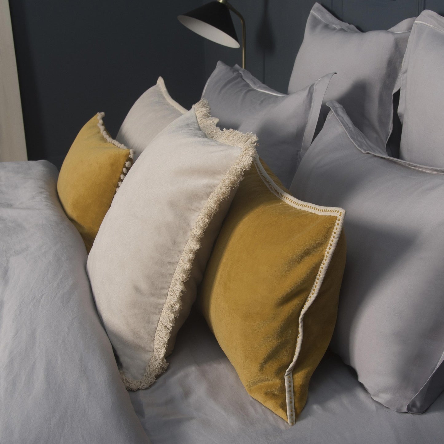 ERIN cotton velvet cushion 60x40