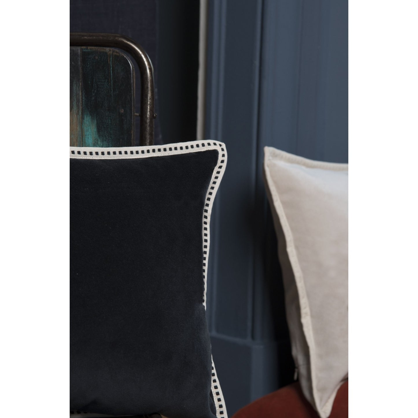 ERIN cotton velvet cushion 60x40