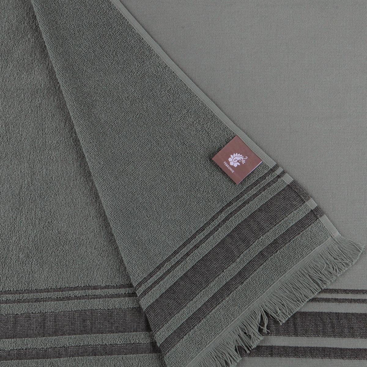 Fouta éponge XXL coton vert céladon 200x180 FARO