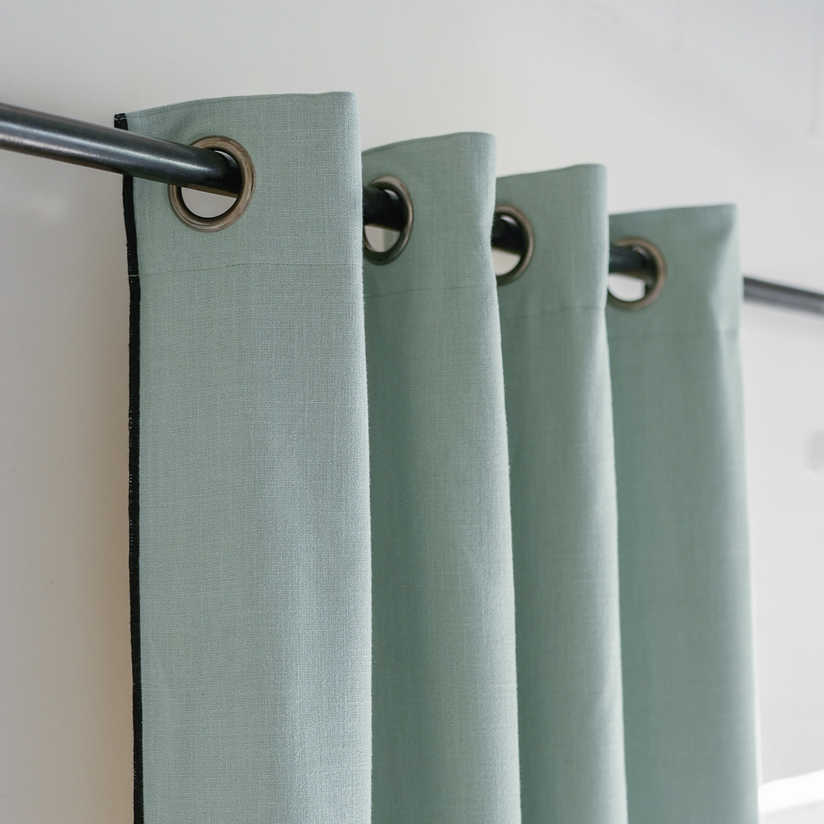Eyelet curtain with cotton canvas 140x260 JULES