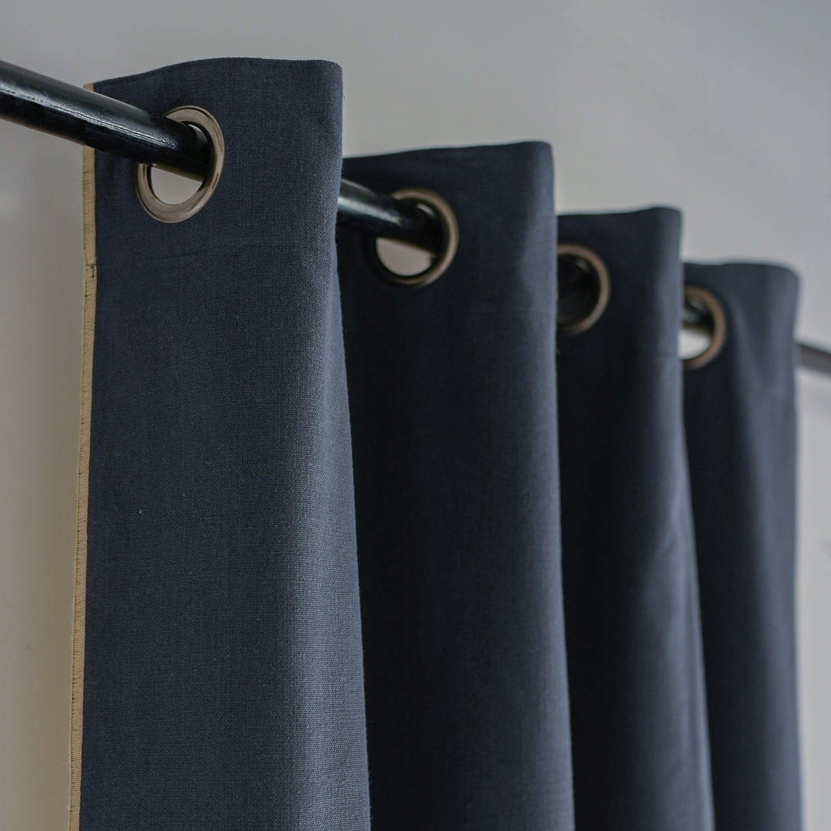 Eyelet curtain with cotton canvas 140x260 JULES