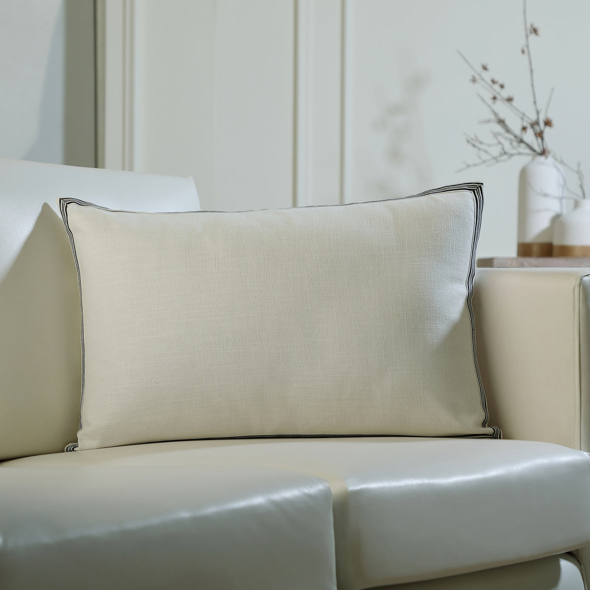 Cushion in cotton canvas VICTOR 60x40
