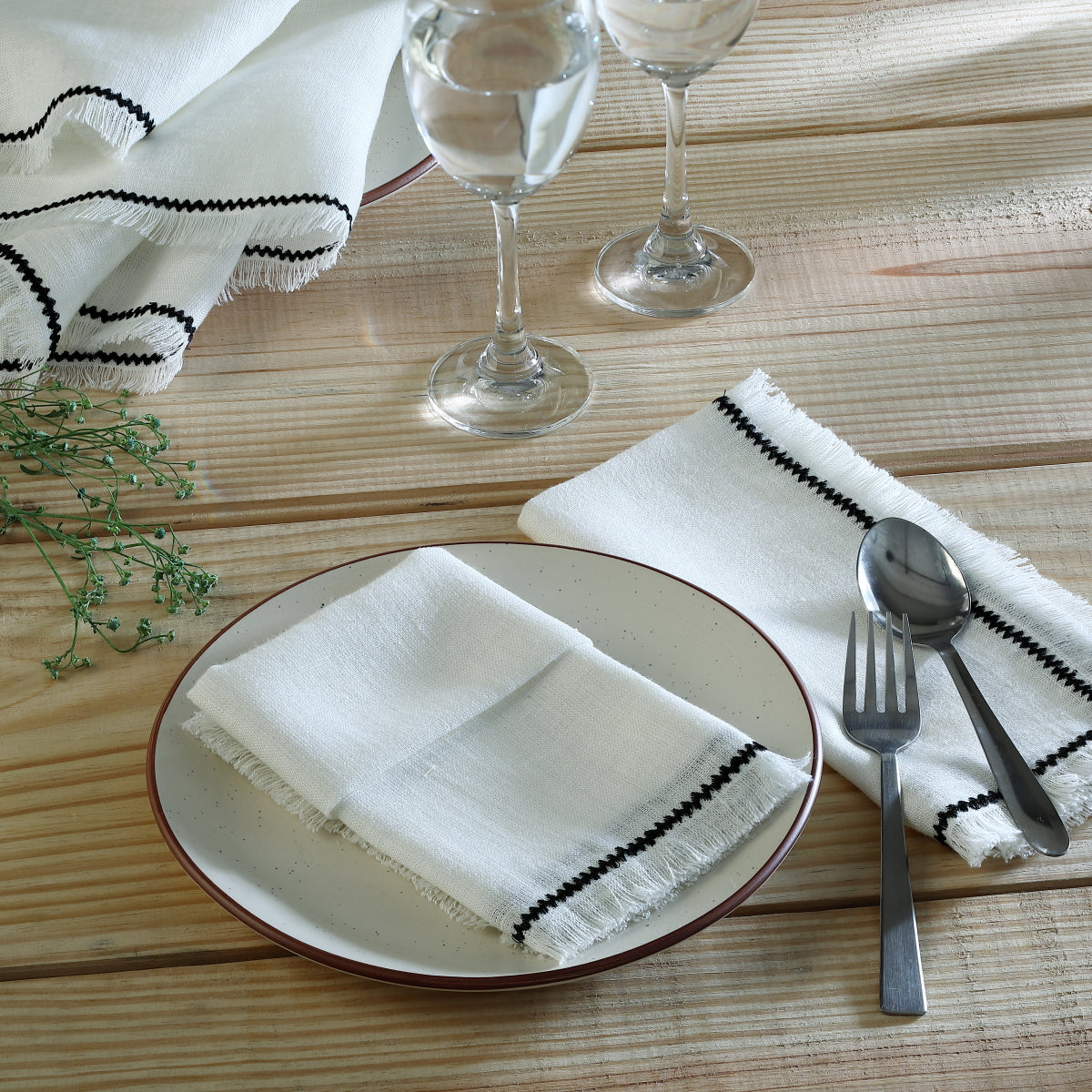Table napkins (x4) in washed linen 45x45 GABRIEL