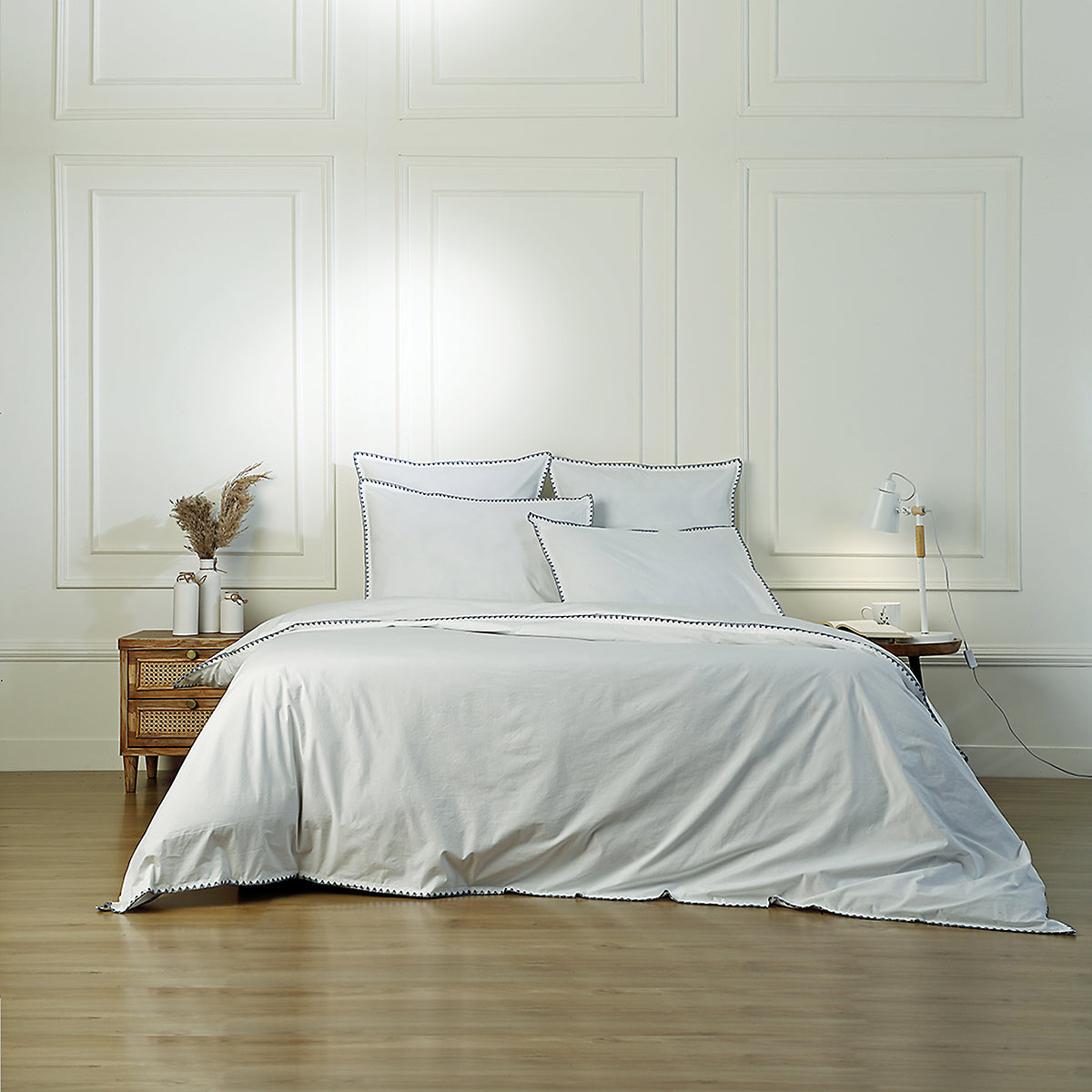 Bedding set in cotton percale white / denim ZOÉ