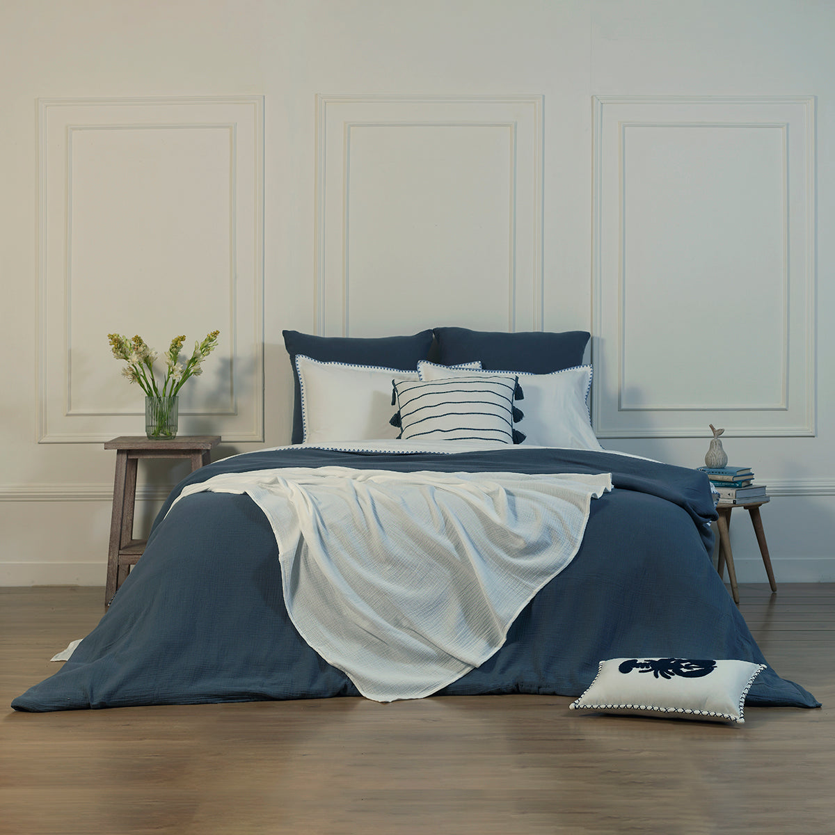 Bedding set in cotton percale white / denim ZOÉ