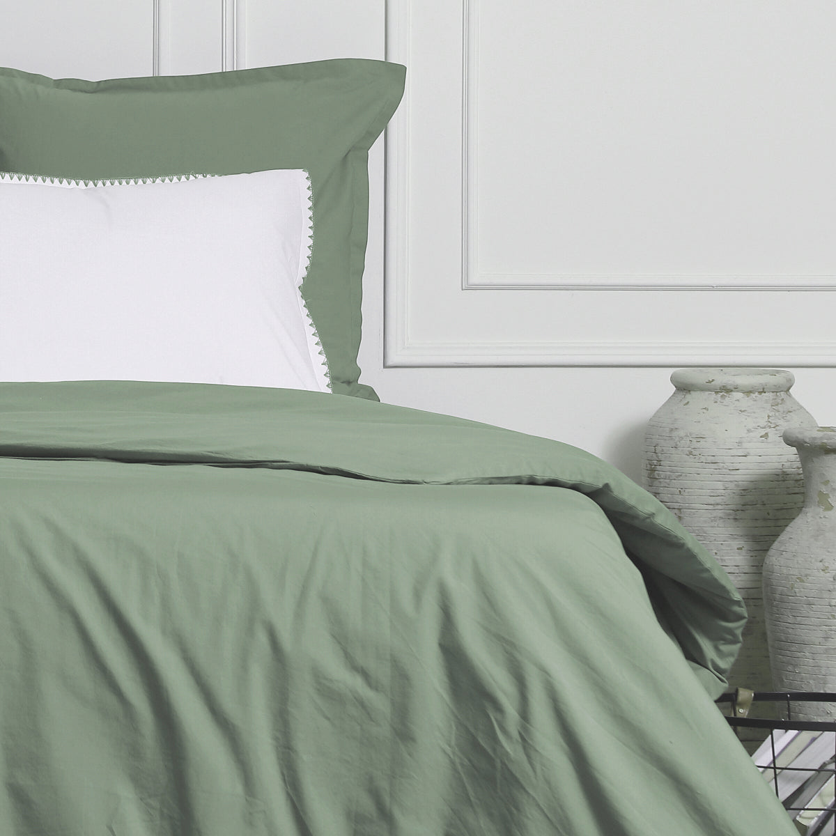 Parure + taies 65x65 percale blanc / céladon ZOÉ