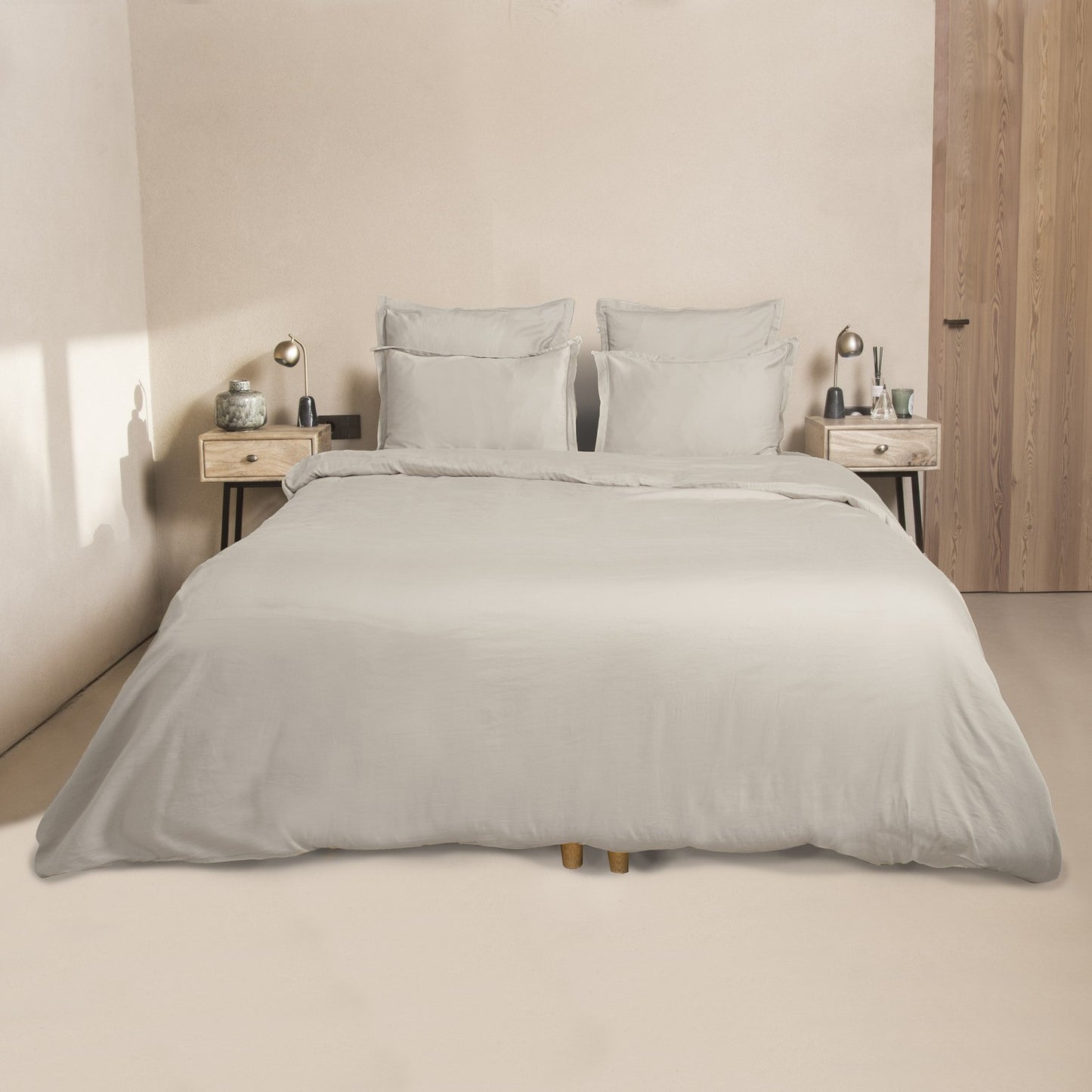 Parure + taies 65x65 satin de coton gris perle JULIA - febronie.com