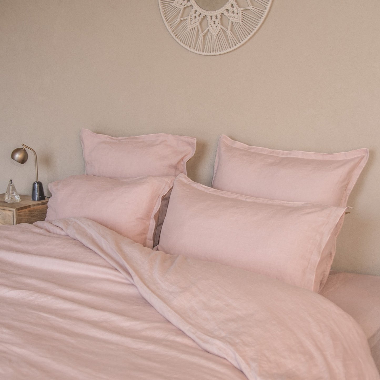 HORTENSE washed linen flat sheet 240x300