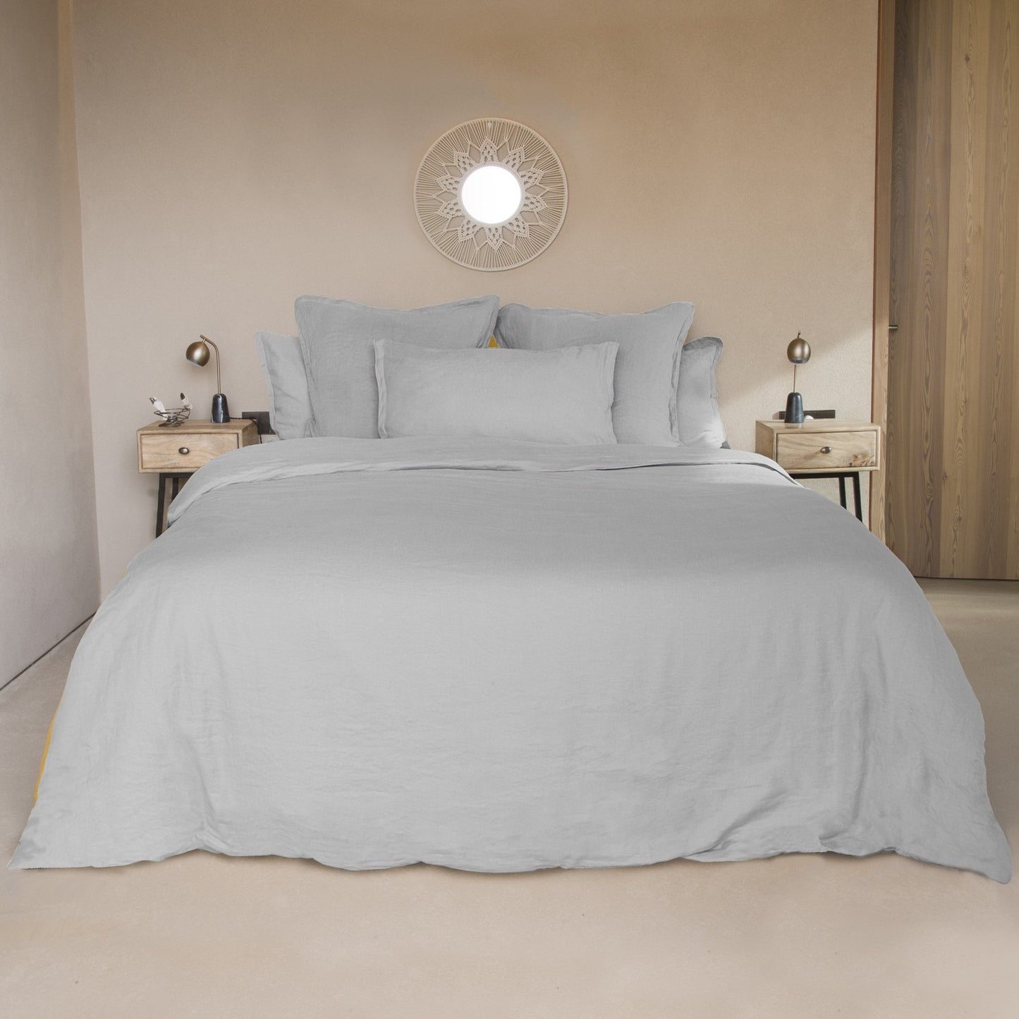 HORTENSE washed linen flat sheet 240x300