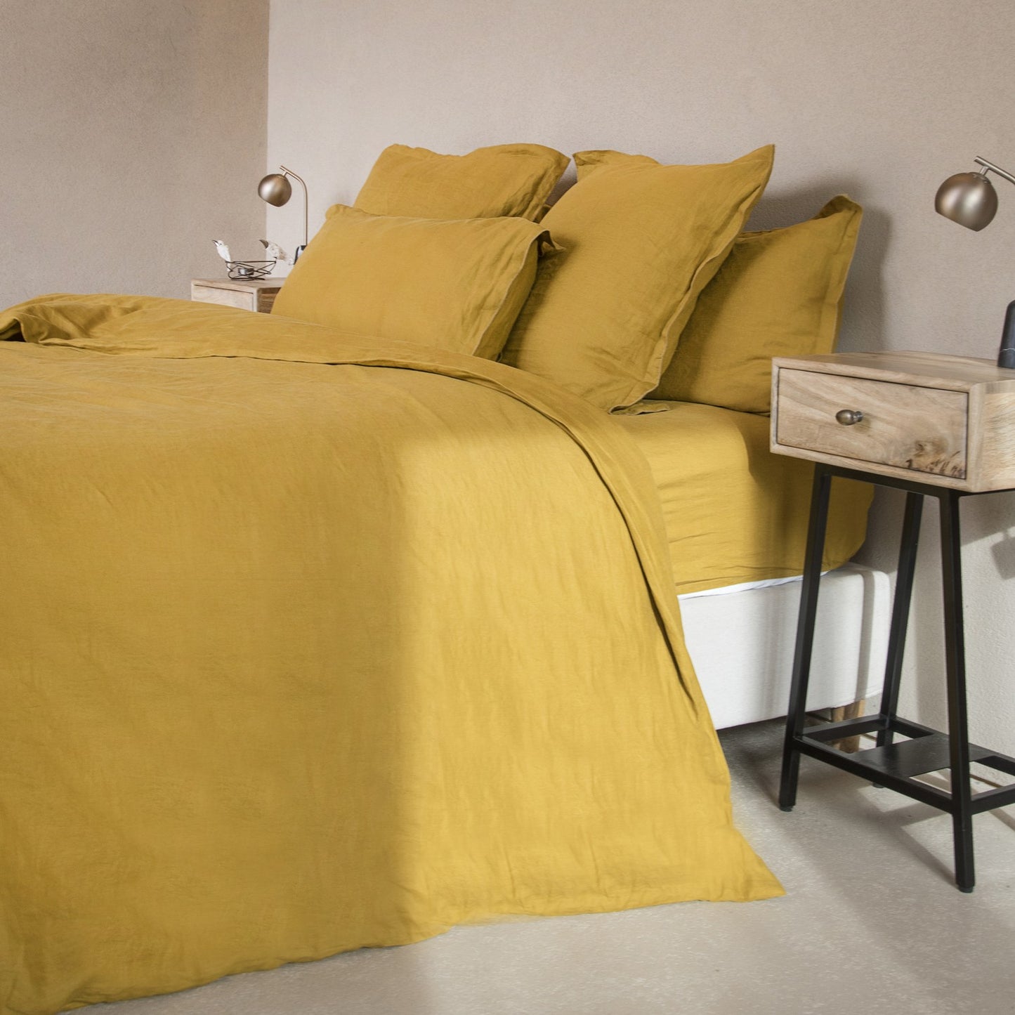 HORTENSE washed linen flat sheet 240x300