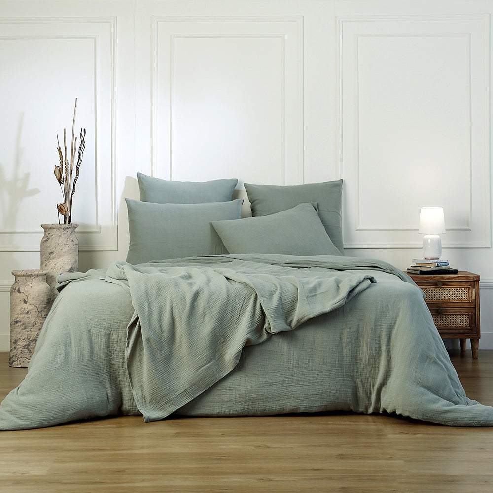 Parure + taies 50x70 gaze de coton céladon CARLA 140x200+1(50x70)
