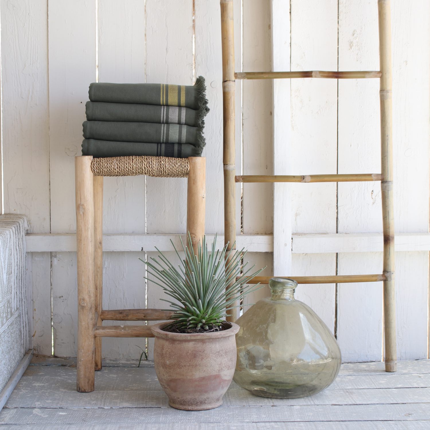 Fouta éponge coton vert kaki 100x180 FARO    febronie.com