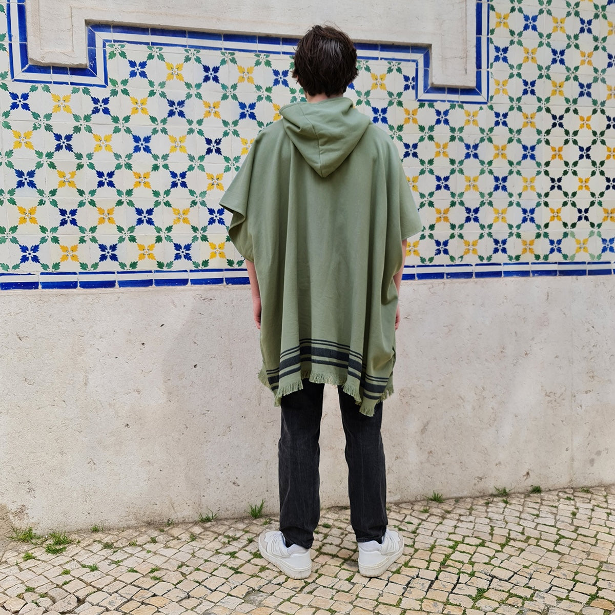 Poncho éponge coton vert kaki / noir FARO - 100x88 cm