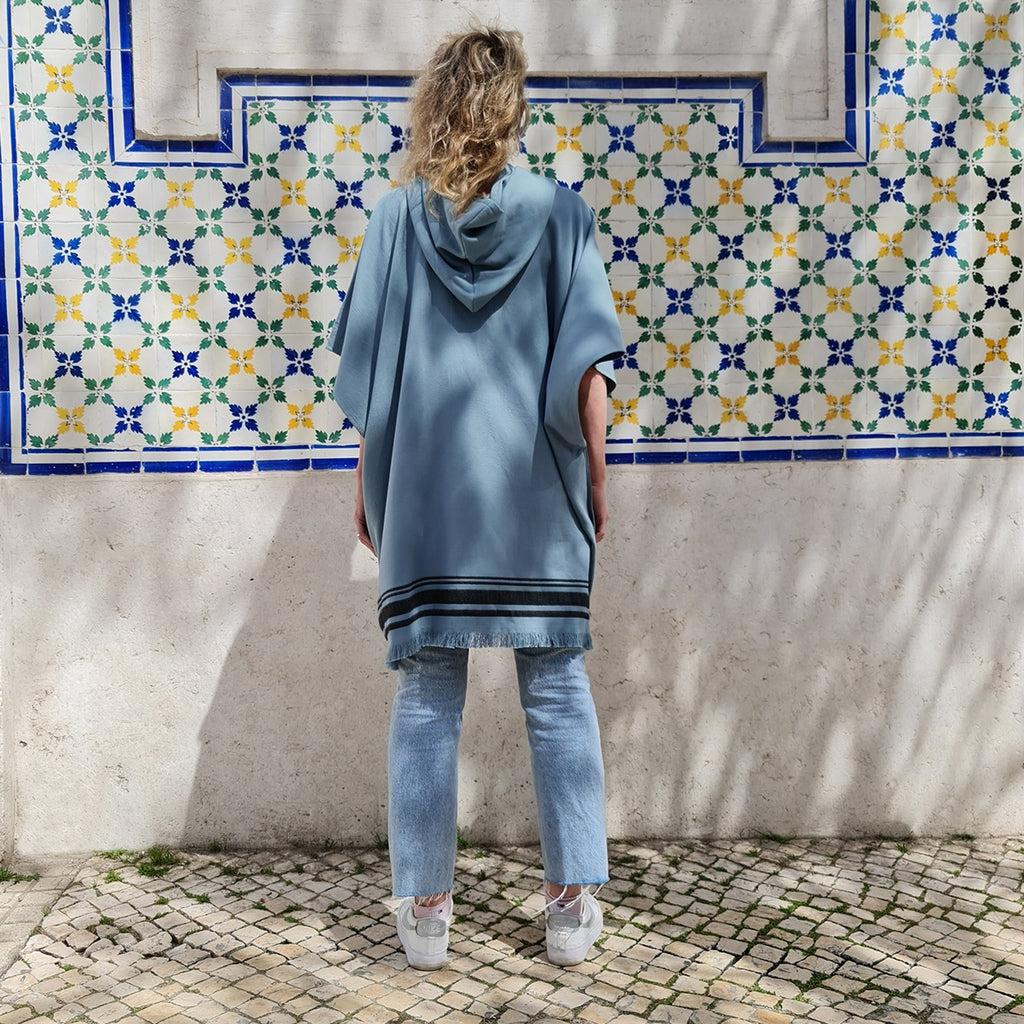 Poncho éponge coton bleu orage / noir FARO - 100x88 cm