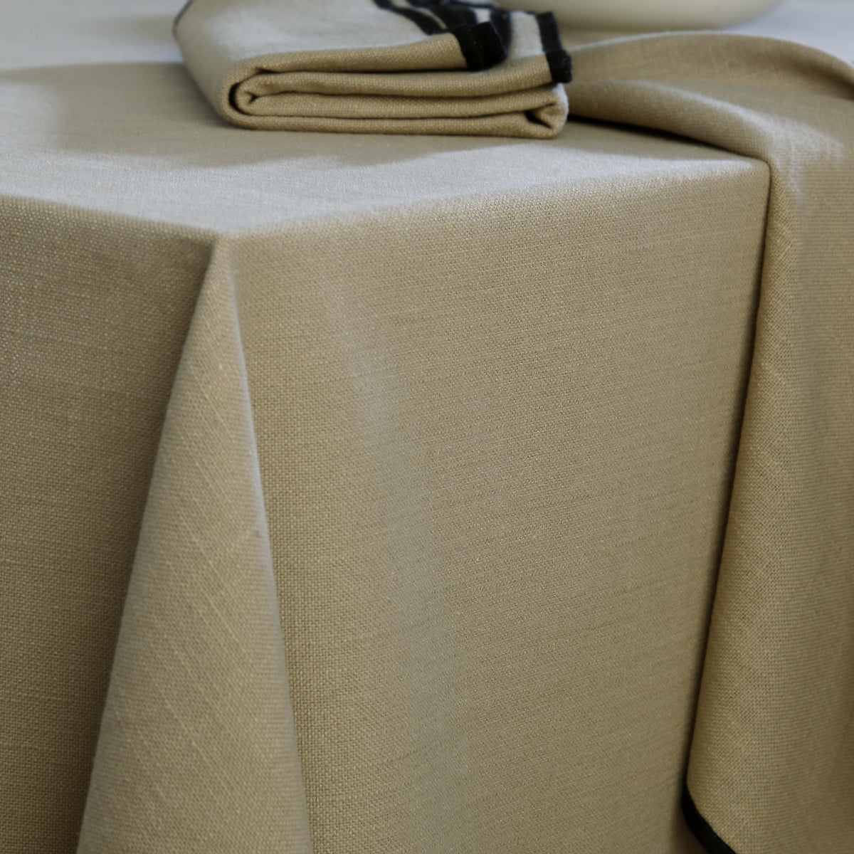 Nappe lin lavé 150x300 ERNEST - naturel / noir