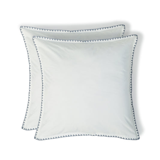 Taie d'oreiller brodée percale de coton blanc / denim ZOÉ