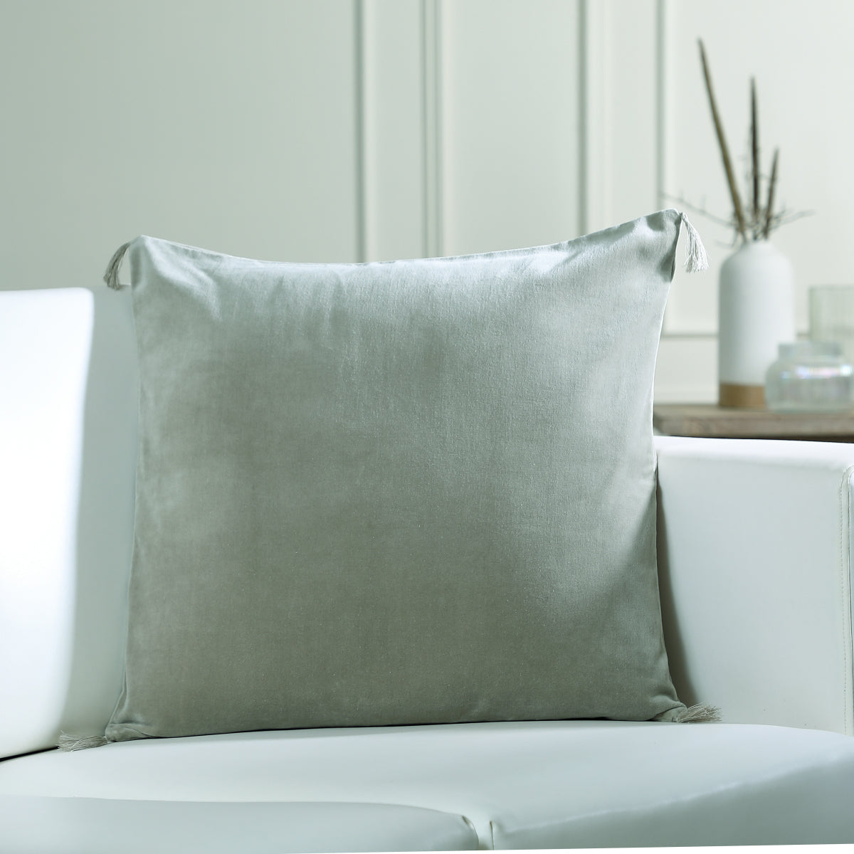 Housse de coussin velours de coton 50x50 DANUBE - vert de gris