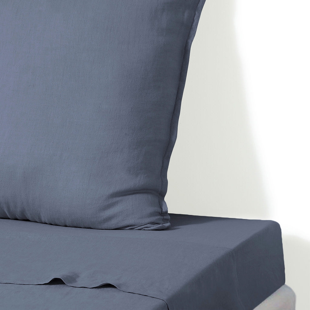 Drap plat lin lavé 270x300 CAMILLE - bleu orage