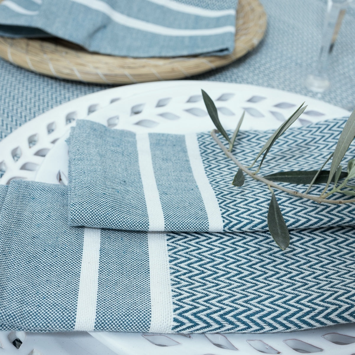 Nappe + 4 serviettes coton 150x250 SIENNA bleu pétrole