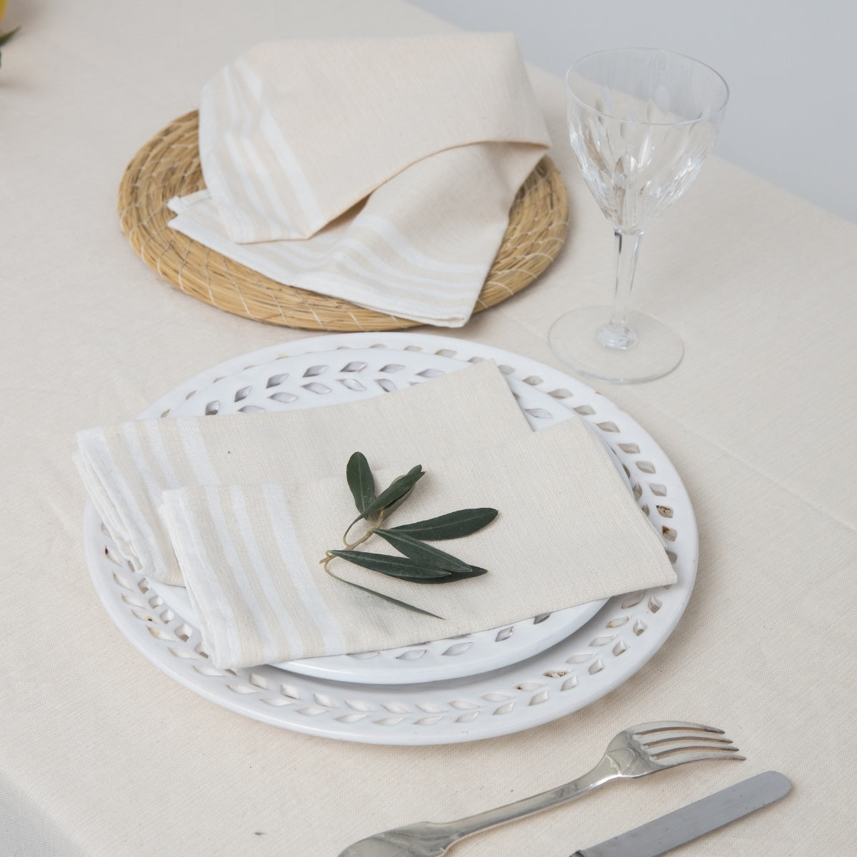 Nappe + 10 serviettes coton 180x400 GUETARY - beige lin / blanc