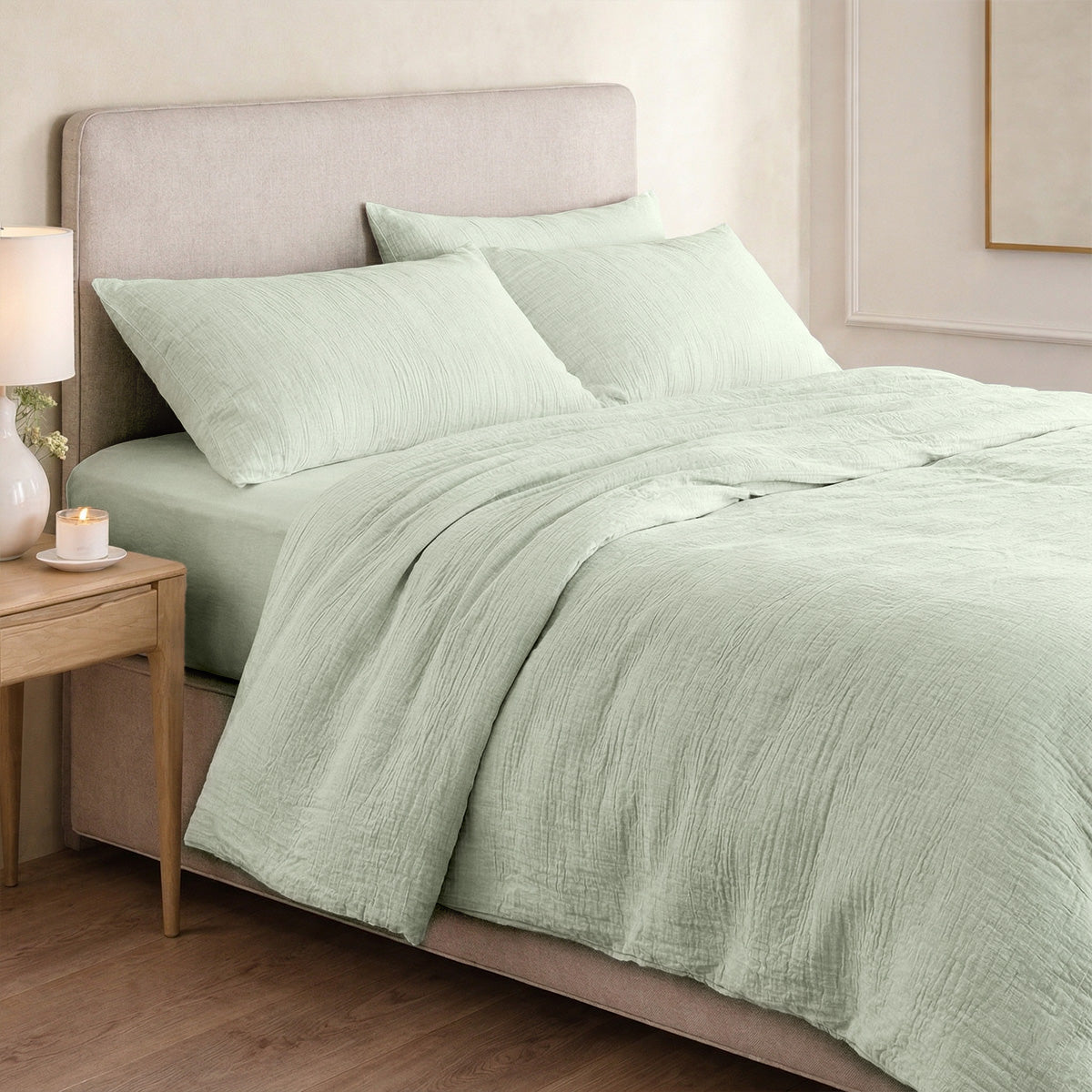 Parure + taies 65x65 gaze de coton vert amande ALMA 240x220+2(65x65)