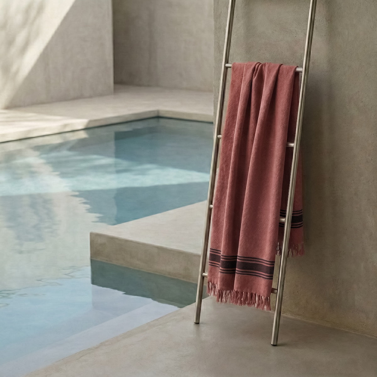 Fouta éponge coton 100x180 FARO brun masai / noir
