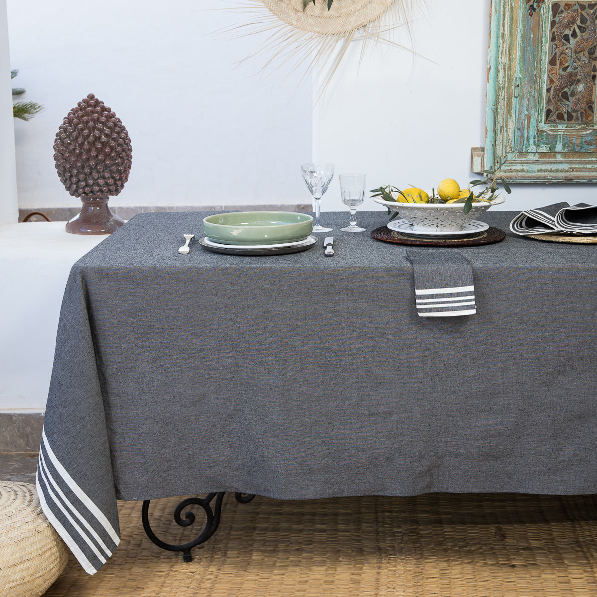 Nappe + 8 serviettes coton 180x350 MAHDIA - noir