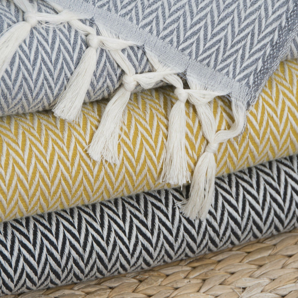 Plaid laine jaune moutarde ASPEN    febronie.com