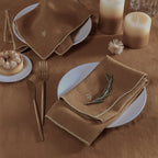 Nappe + 8 serviettes lin lavé 150x300 CAMILLE - noisette / or