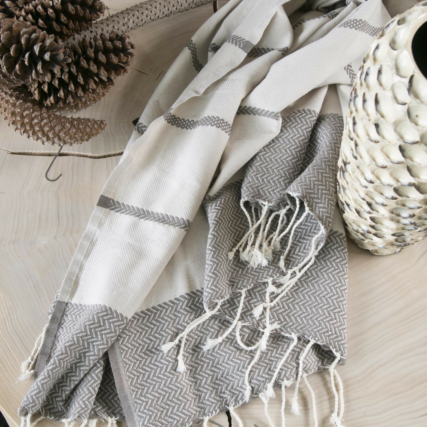 Plaid coton taupe LIV    febronie.com