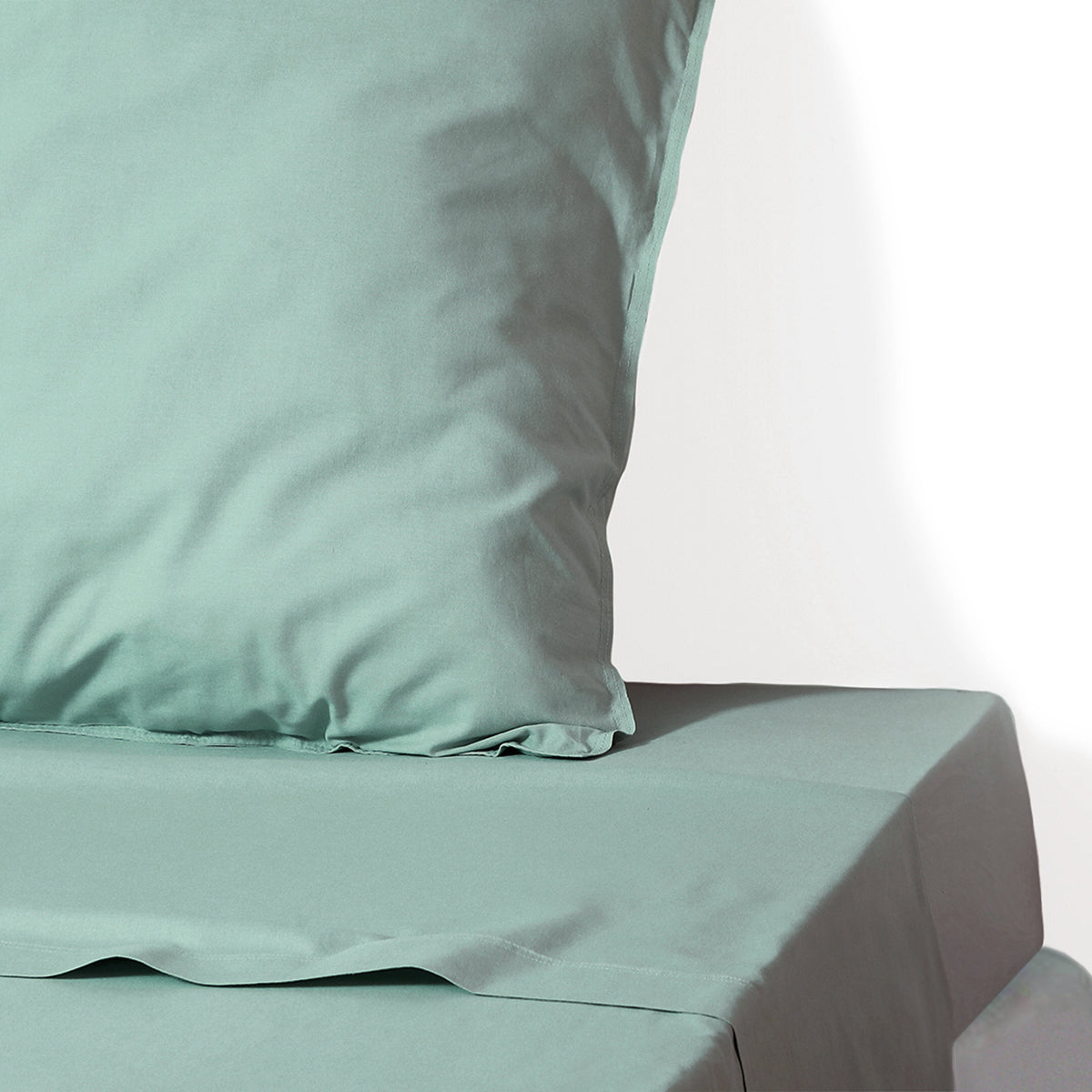 Drap plat coton lavé 270x300 LUNA - vert céladon