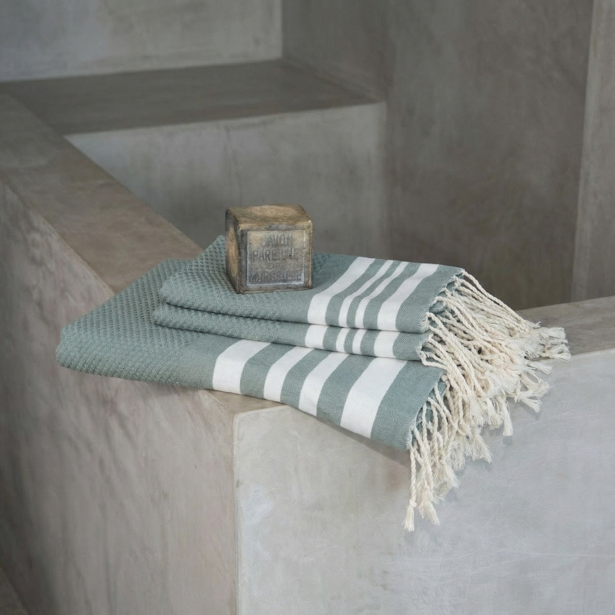 Foutas de bain (1+2) coton 100x200+2(40x60) HAMPTONS vert sauge